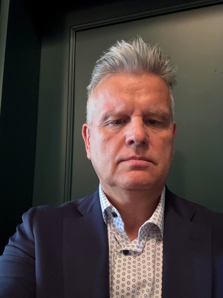 dr. Bojan Tičar
