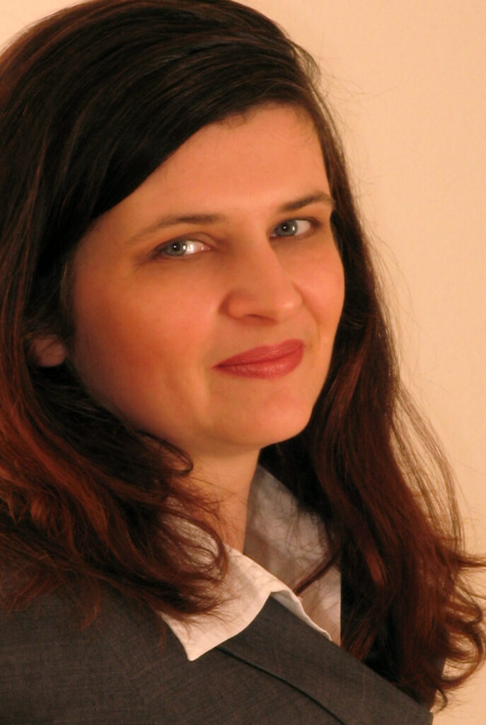 mag. Anita Hrast